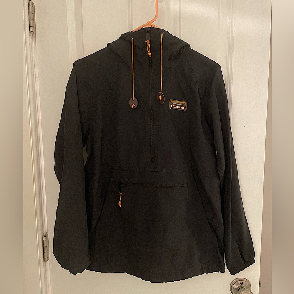 LL Bean Women’s Mountain Classic Anorak